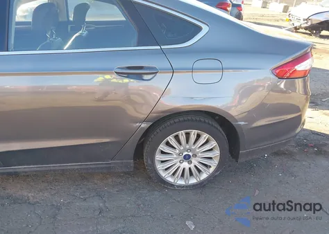 2013 Ford Fusion Hybrid Se from USA, damaged, VIN 3FA6P0LU7DR380891